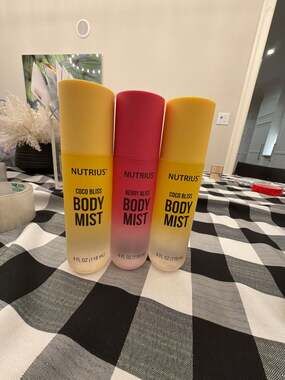 Nutrius Body Mist Set - 2 Coco Bliss & 1 Berry Bliss 4 fl oz brand new! Fast2shi